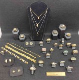 imagen de la galería de ORO DEL DUERO,  compra- venta de metales preciosos y venta de joyas antiguas y de ocasión.